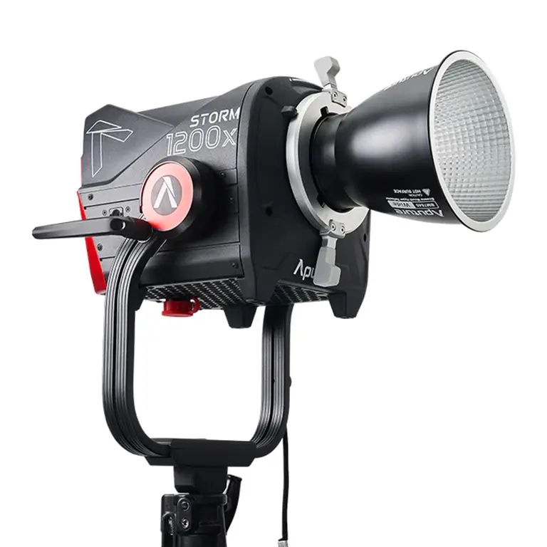 Aputure Storm 1200x Bi-Color LED Video Işığı